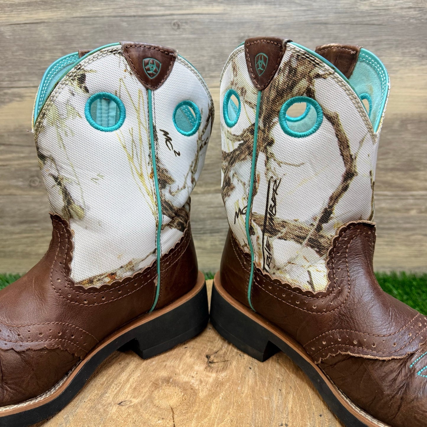 Ariat Women - Size 10.5B - Brown / White Camo Fatbaby Cowboy Boots 10009503
