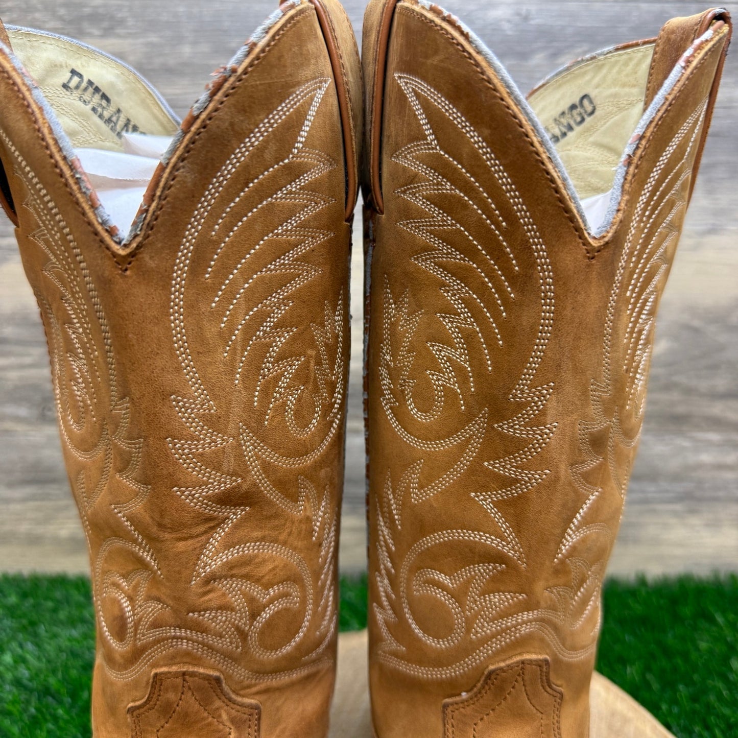 Durango Women - Size 7.5M - Tan Flame Design Western Cowboy Boots Style RD5302