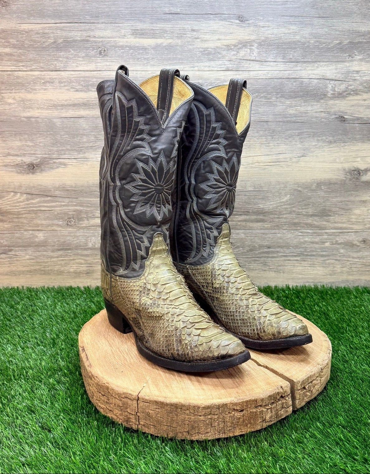 Tony Lama Men - Size 8D - Vintage Gray Snake Western Cowboy Boots 8702