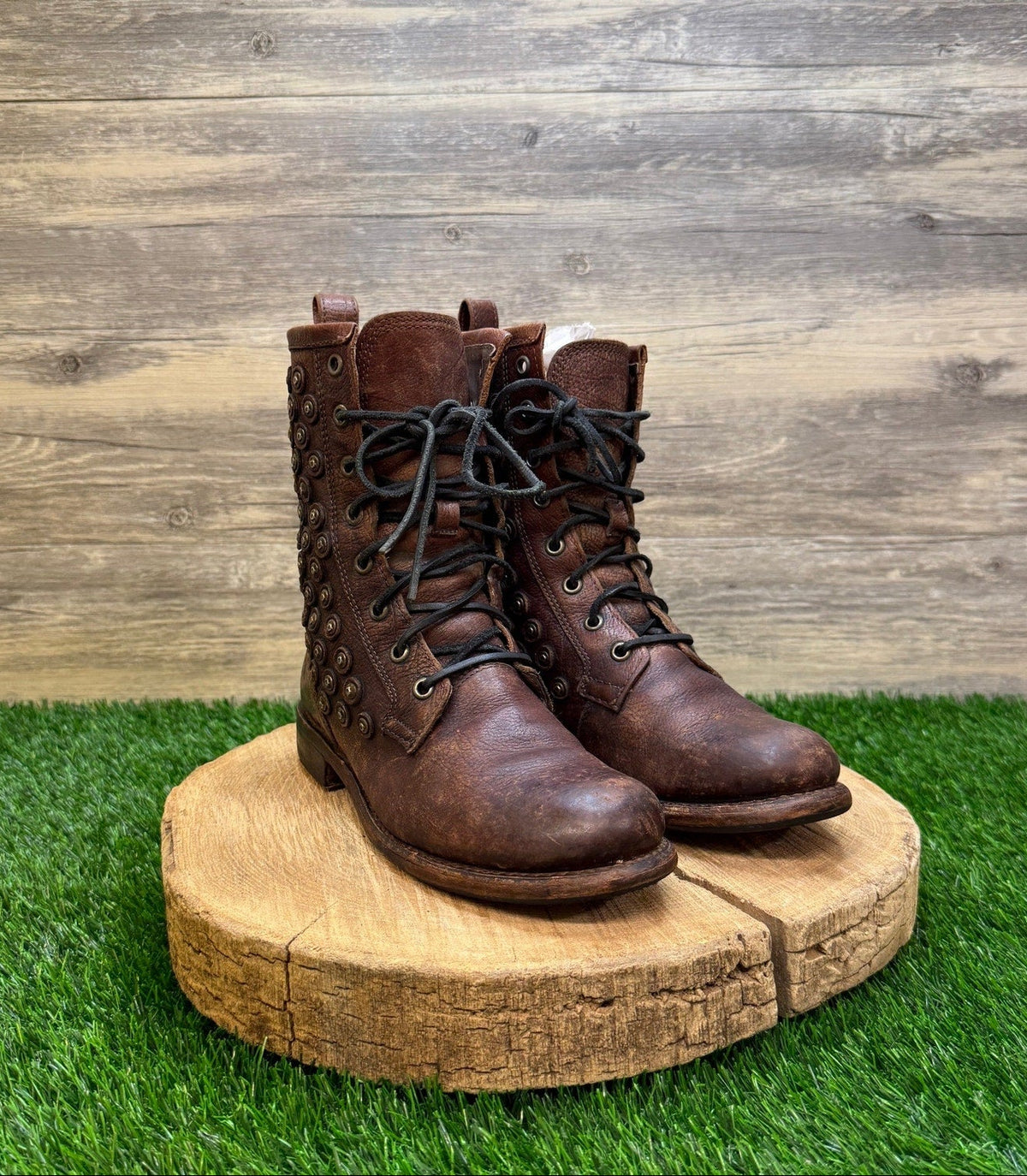 Frye Women - Size 7B - Brown Studded Lace Up Boots Style 76421