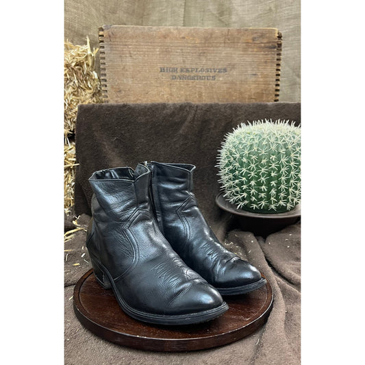 Unknown Men - Size 8EE - Vintage Black Zipper Cowboy Boots Style 7093
