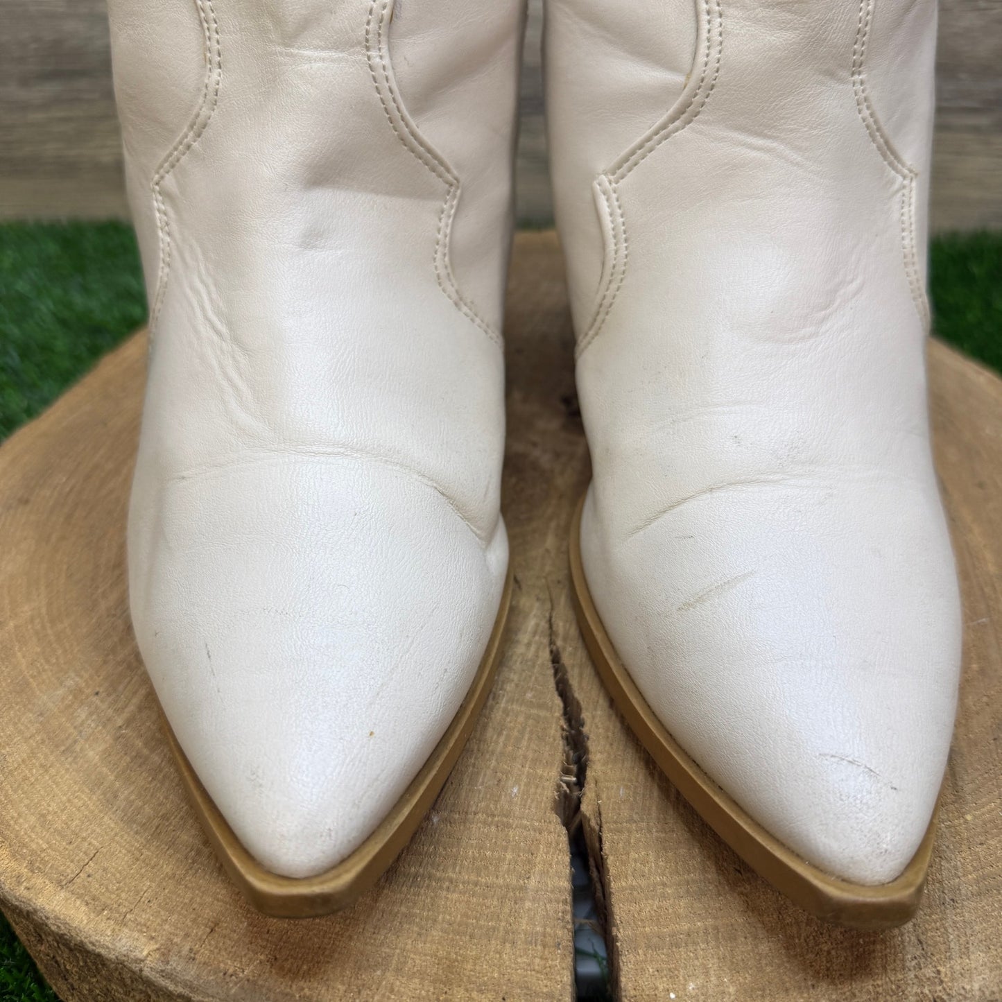 Bamboo Women - Size 10 - Metallic Pearl Faux Leather Ankle Boots Mindful