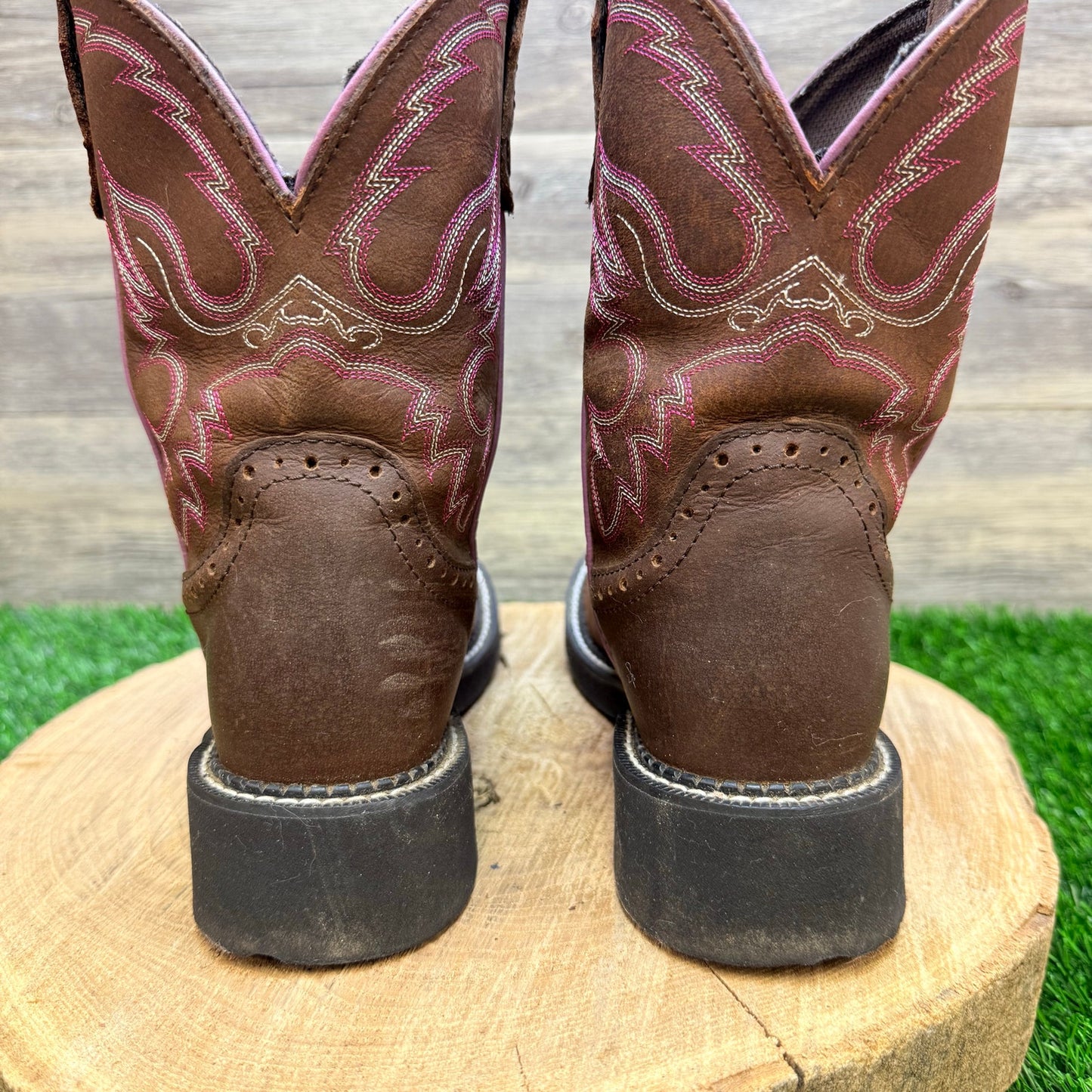 Justin Women - Size 6.5B - Brown / Pink Gypsy Round Toe Cowboy Boots L9903