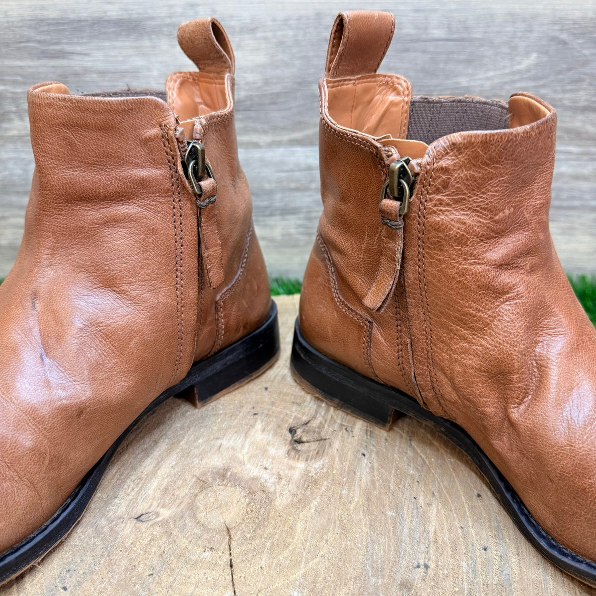 Franco Sarto Women - Size 8M - Tan Ankle Zipper Boots Linc