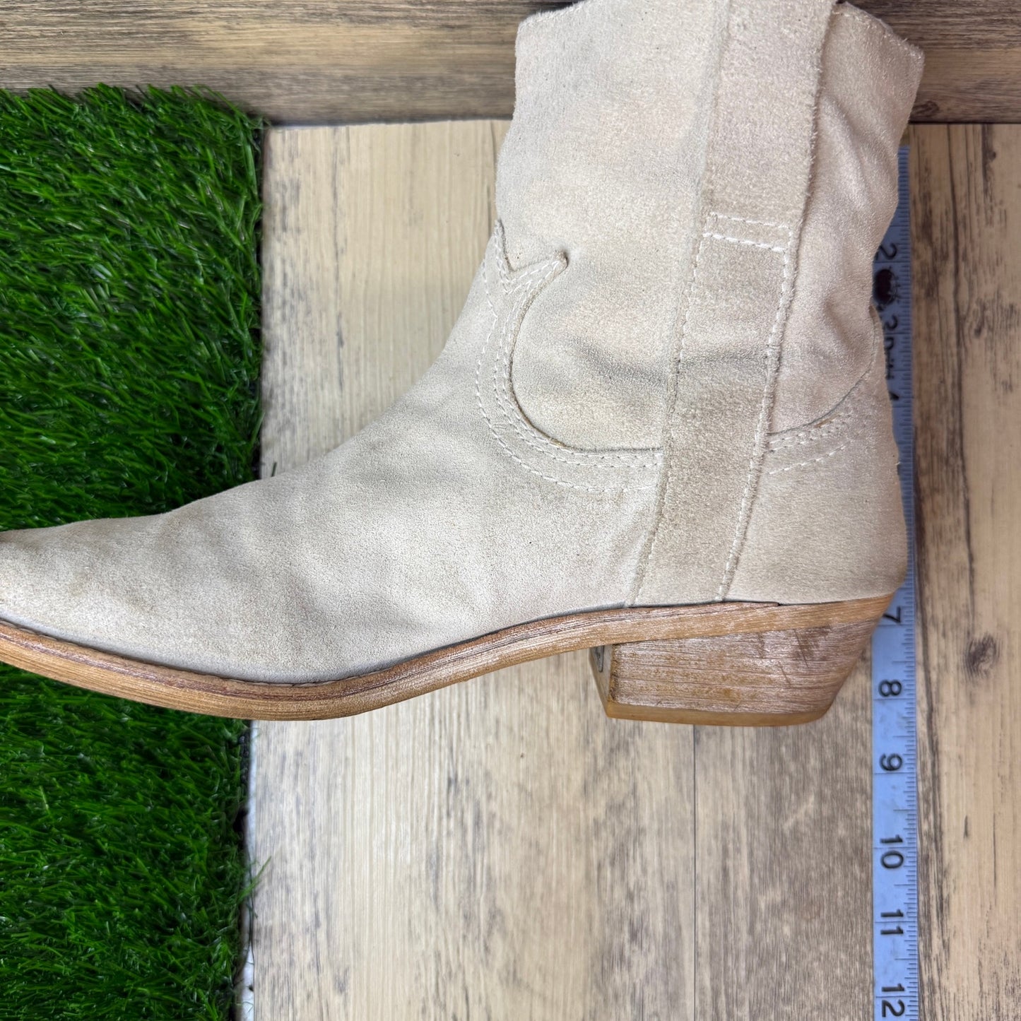 Sam Edelman Women - Size 8.5 - Cream Suede Ankle Boots Style 72298