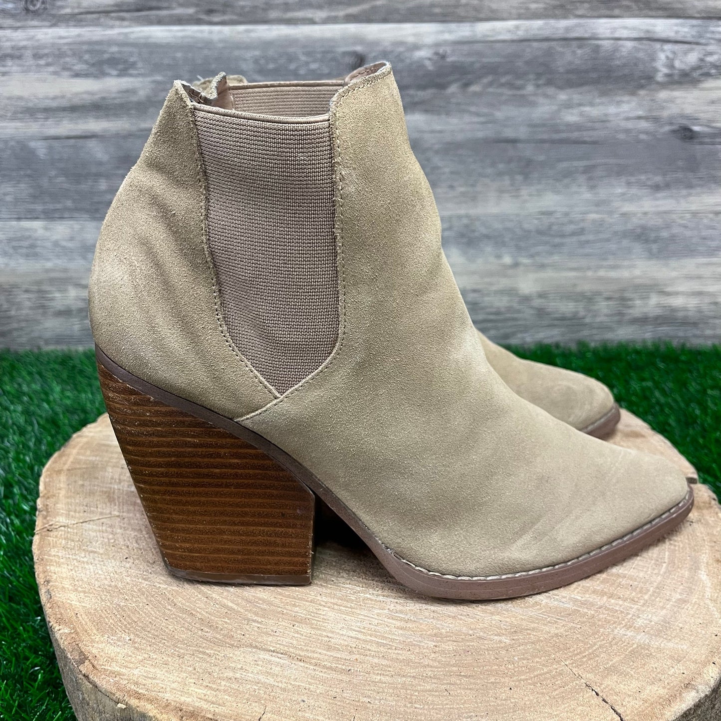 BP Women - Size 10 - Tan Suede Ankle Boots Style 58665