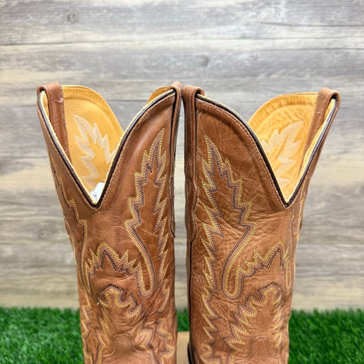Old West Women - Size 7 - Tan Flame Snip Toe Western Cowboy Boots LF1529