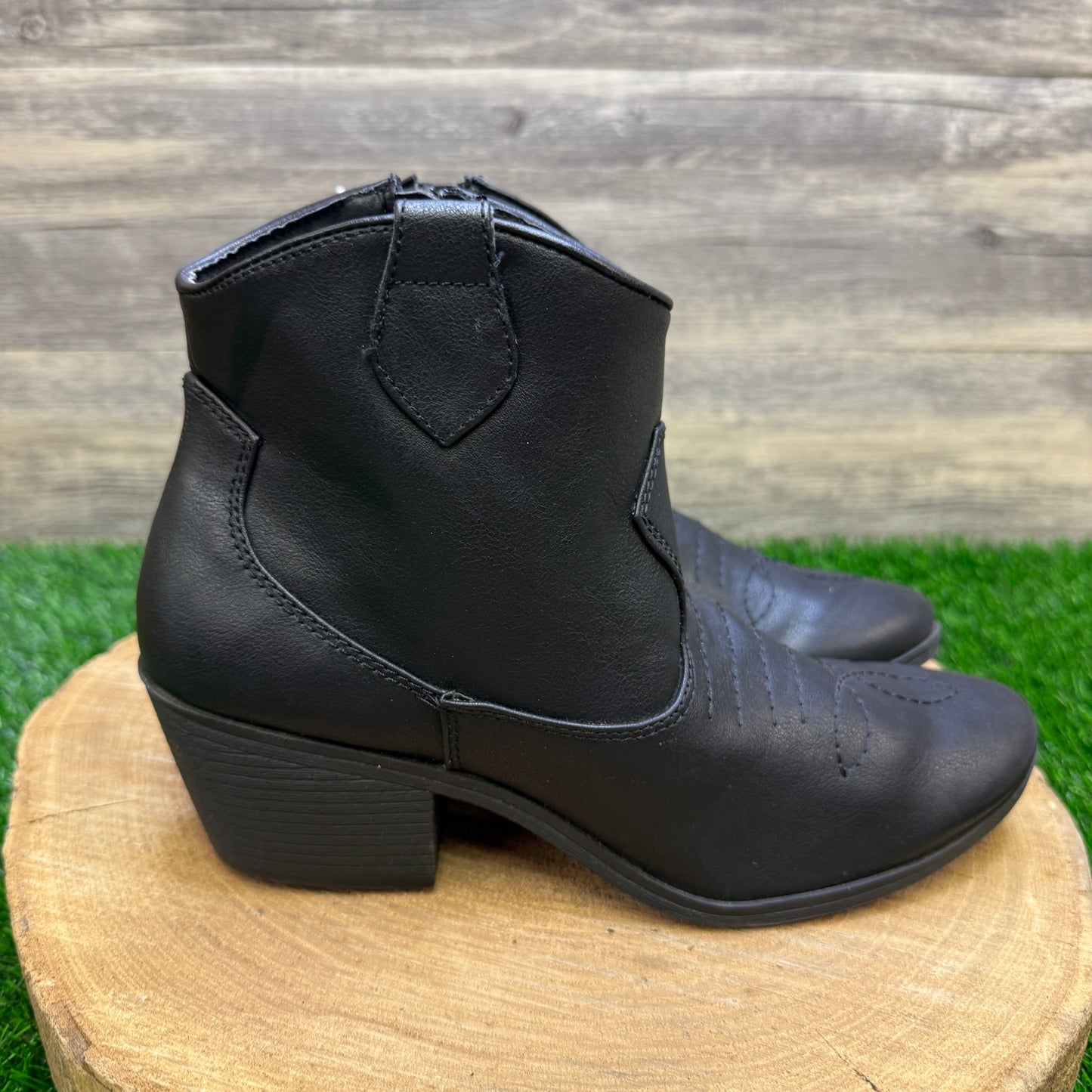 Rampage Women - Size 7.5M - Black Faux Leather Ankle Zipper Boots Whendl