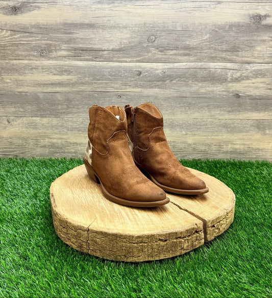 Flex West Youth - Size 13M - Tan Cowhide Print Ankle Zipper Boots Sadie
