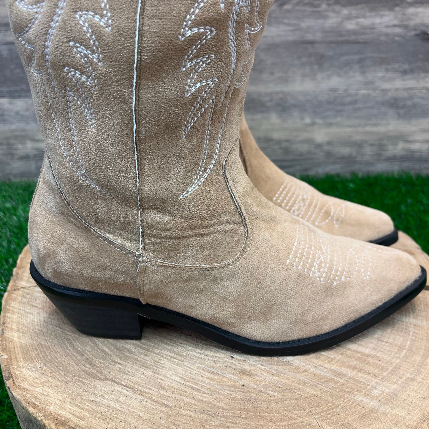 Unknown Women - Size 6.5 - Tan Faux Suede Zipper Boots