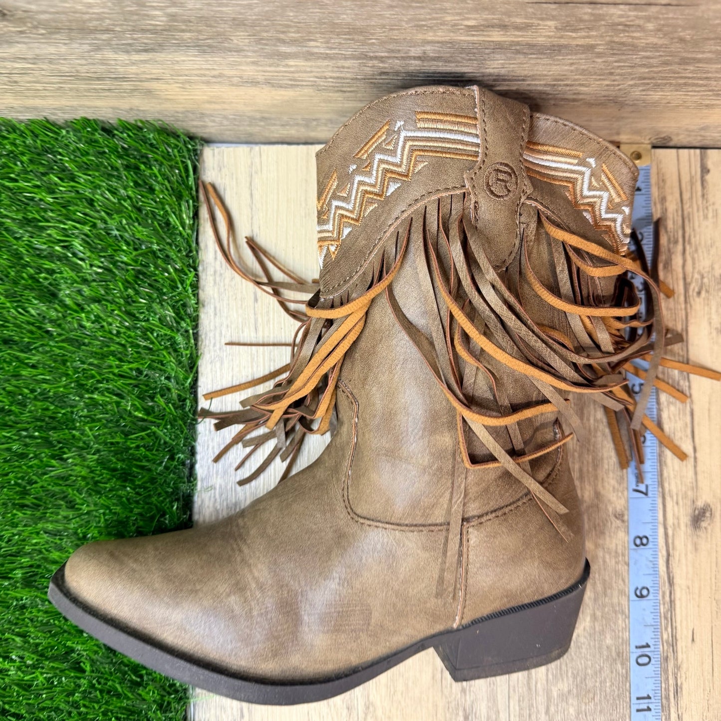 Roper Youth - Size 1 - Tan Fringe Faux Leather Cowboy Boots 1119