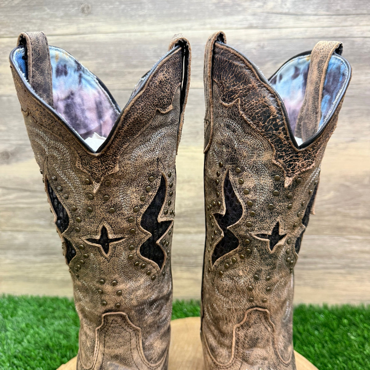 Laredo Women - Size 6M - Distressed Brown Lucretia Studded Cowboy Boots 52133