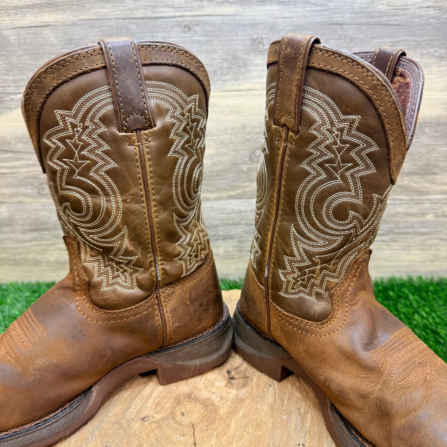 Durango Youth - Size 3.5M - Brown Square Toe Boots DBT0239Y