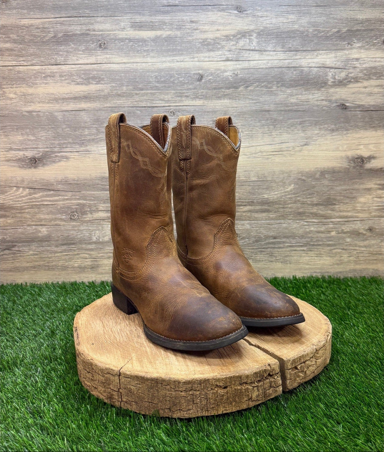 Ariat Women - Size 7B - Brown Heritage Western Cowboy Boots Style 14525