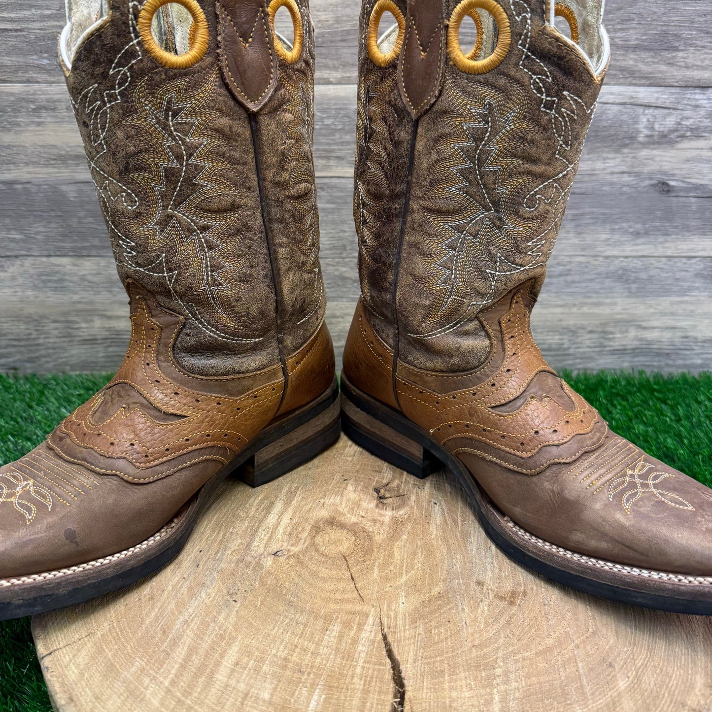 Reyme Men - Size 6.5 - Brown Longhorn Square Toe Cowboy Boots Style 35439
