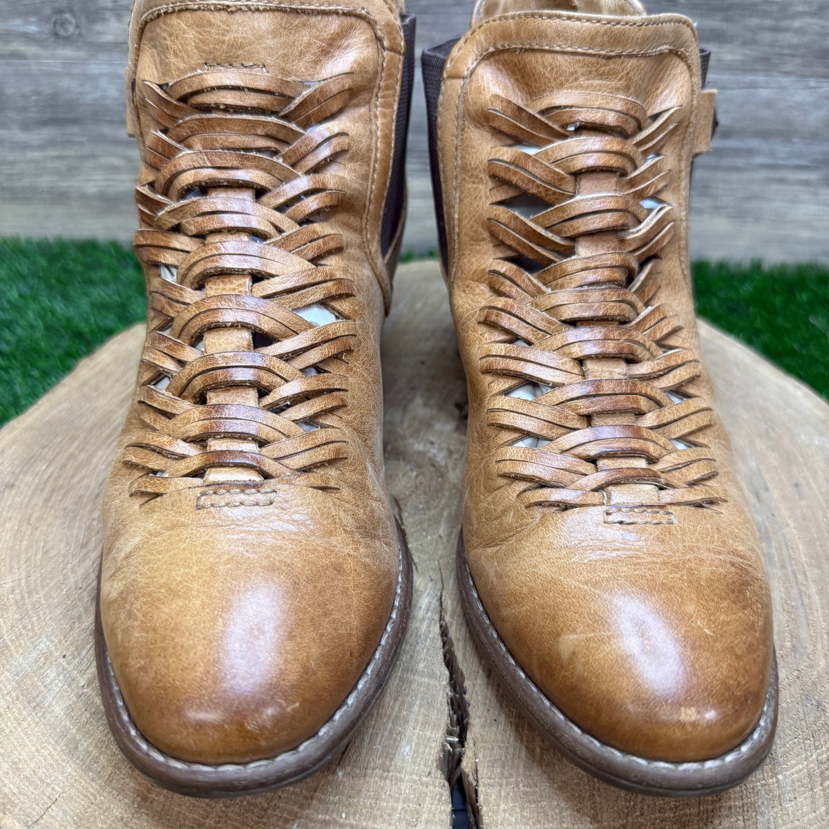 Sofft Women - Size 7.5 - Camel Basket Weave Ankle Boots