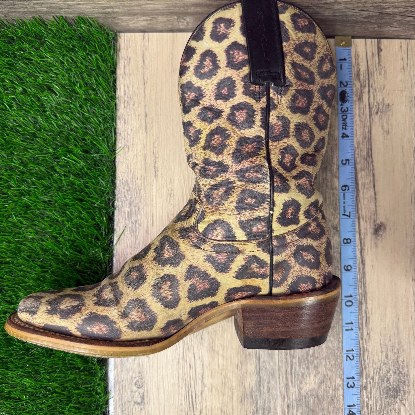 Tin Haul Co. Women - Size 6.5 - Cheetah Print Square Toe Cowboy Boots Style Gals
