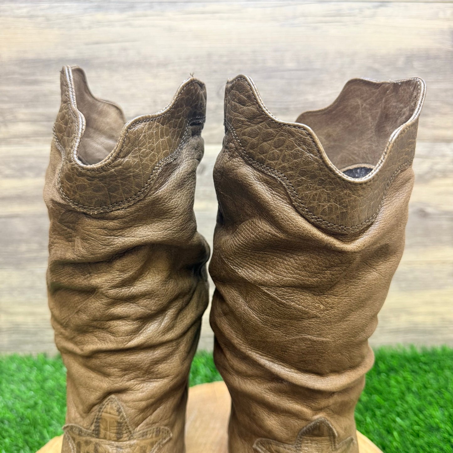 Zodiac Women - Size 6.5 - Brown Gator Print Toe Plate Slouch Cowboy Boots