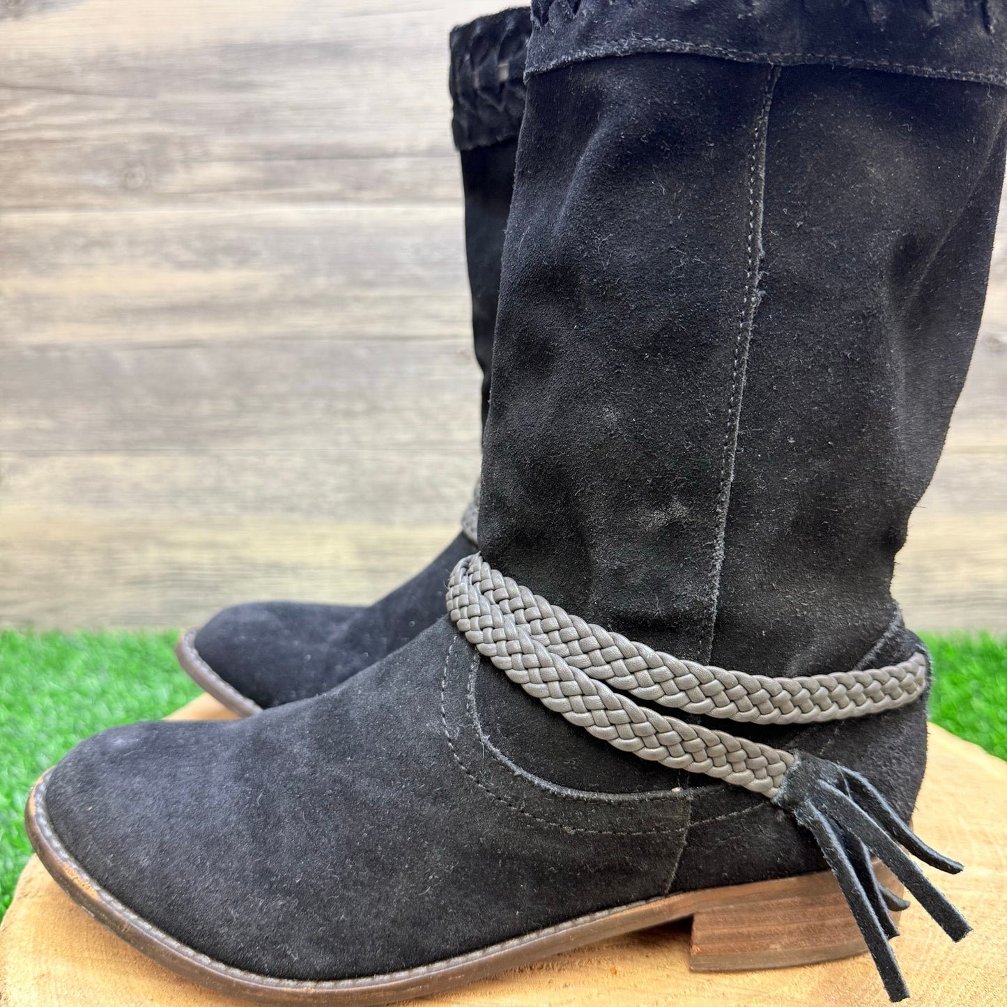 Very Volatile Women - Size 7 - Black Suede Strappy Boots