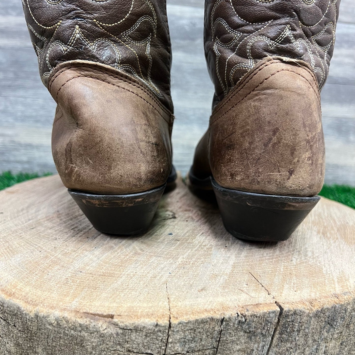 Laredo Women - Size 9M - Brown Cowboy Boots 5742