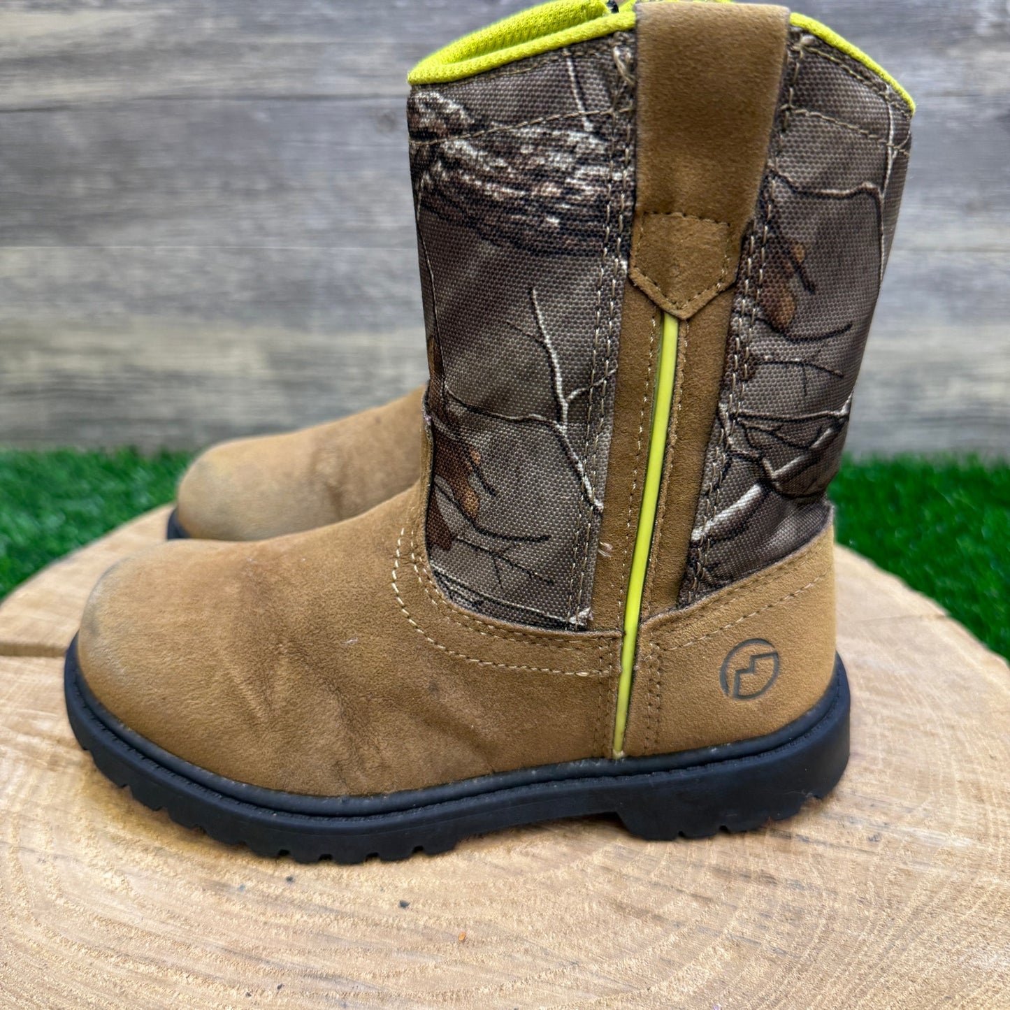 Magellan Youth - Size 12D - Tan/Camo Faux Leather Boots Style 1575