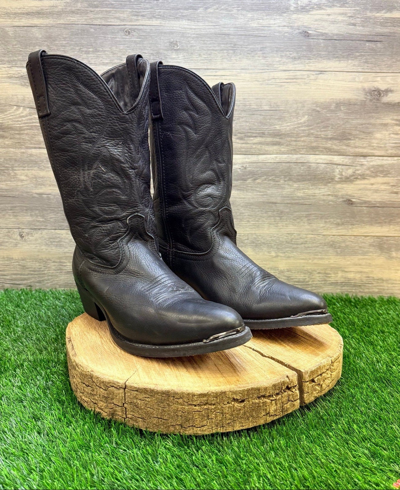 Masterson Men - Size 13D - Black Cowboy Boots with Metal Tips RB885