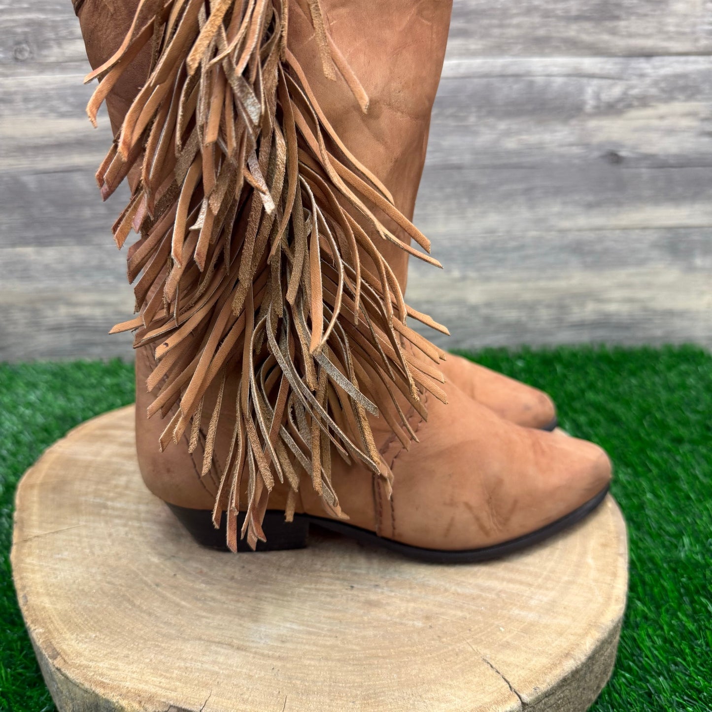 Poppies Women - Size 6.5 - Vintage Tan Fringe Suede Boots