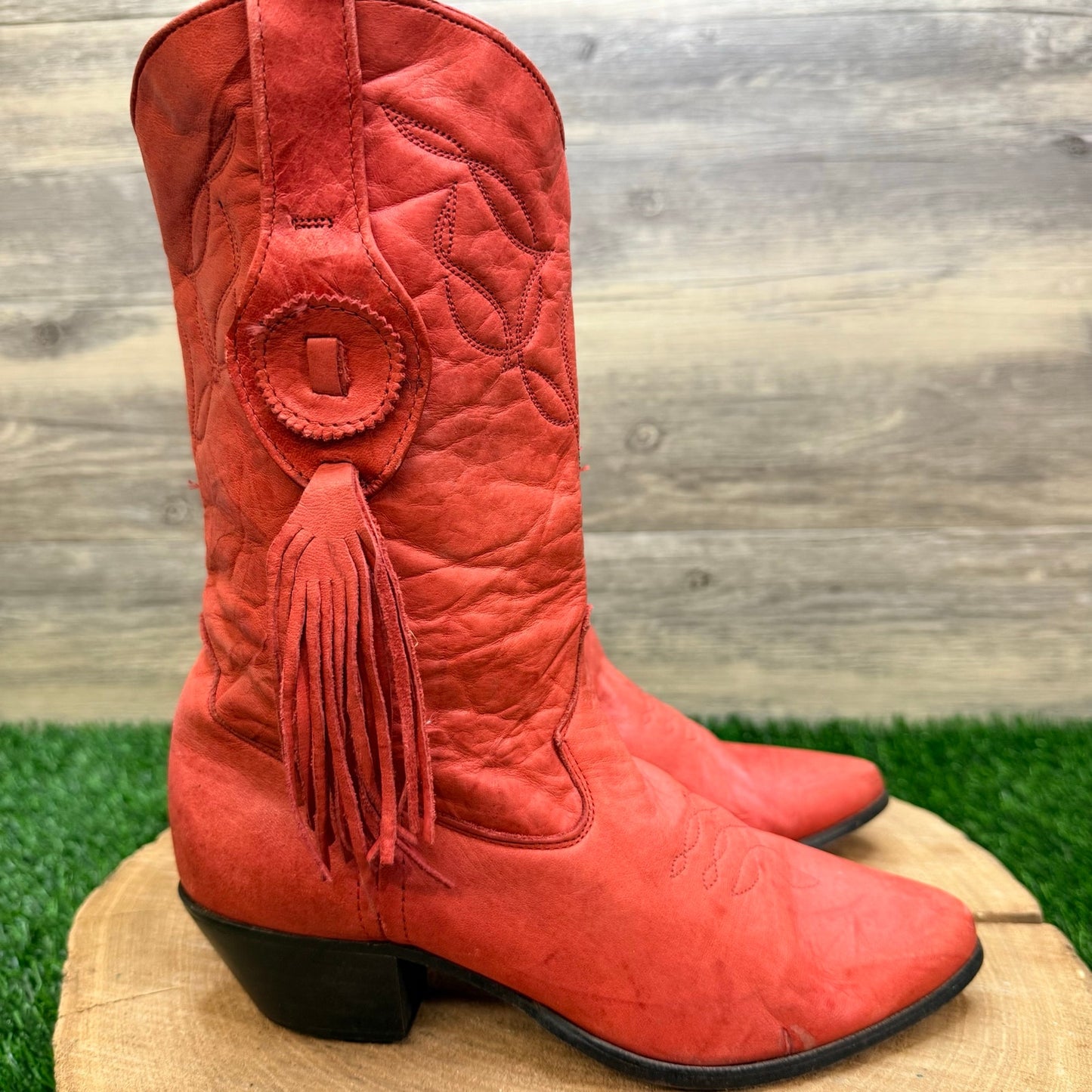 Laredo Women - Size 6M - Red Fringe Tassel Cowboy Boots 38508