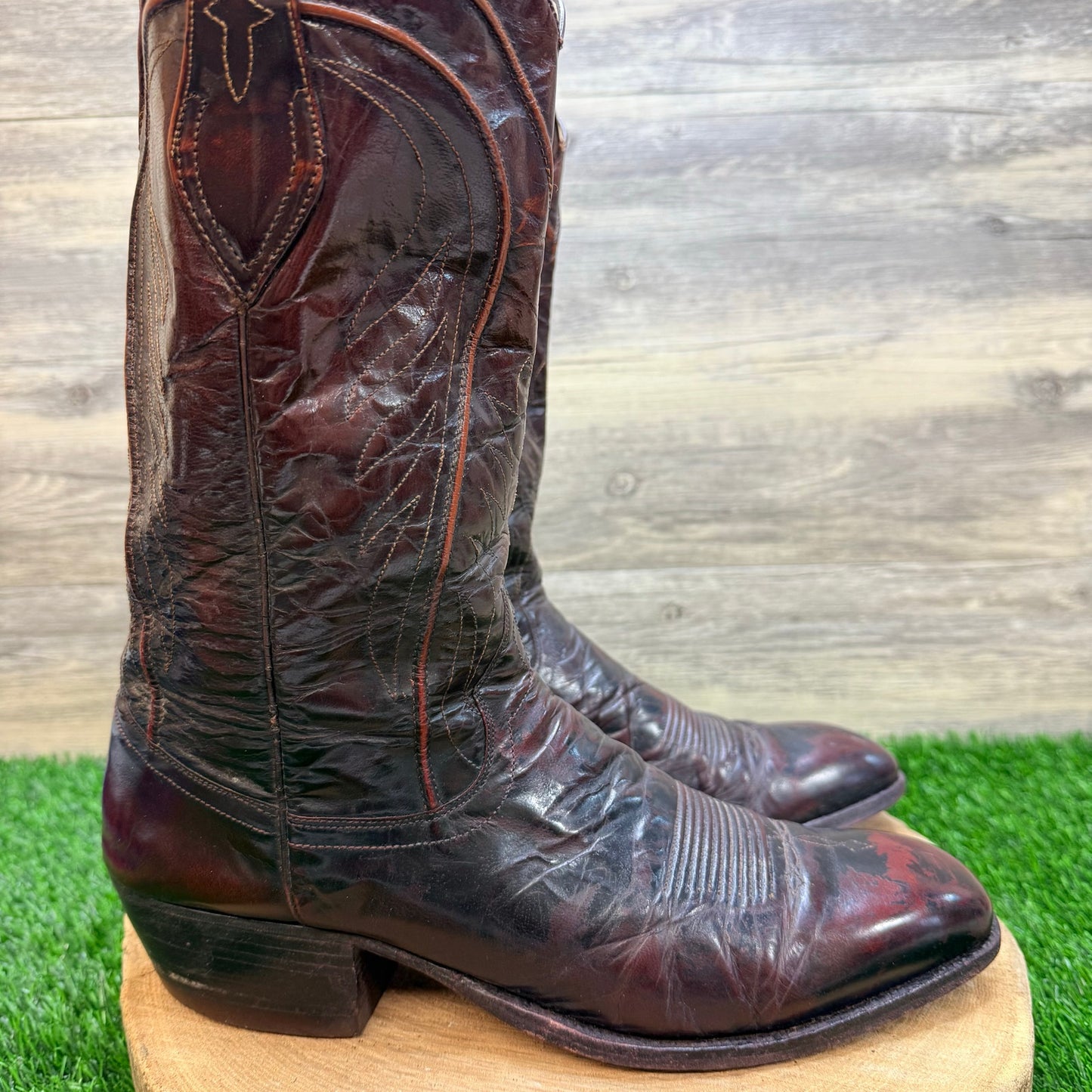 Dan Post Men - Size 11.5D - Distressed Burgundy Western Cowboy Boots 6683