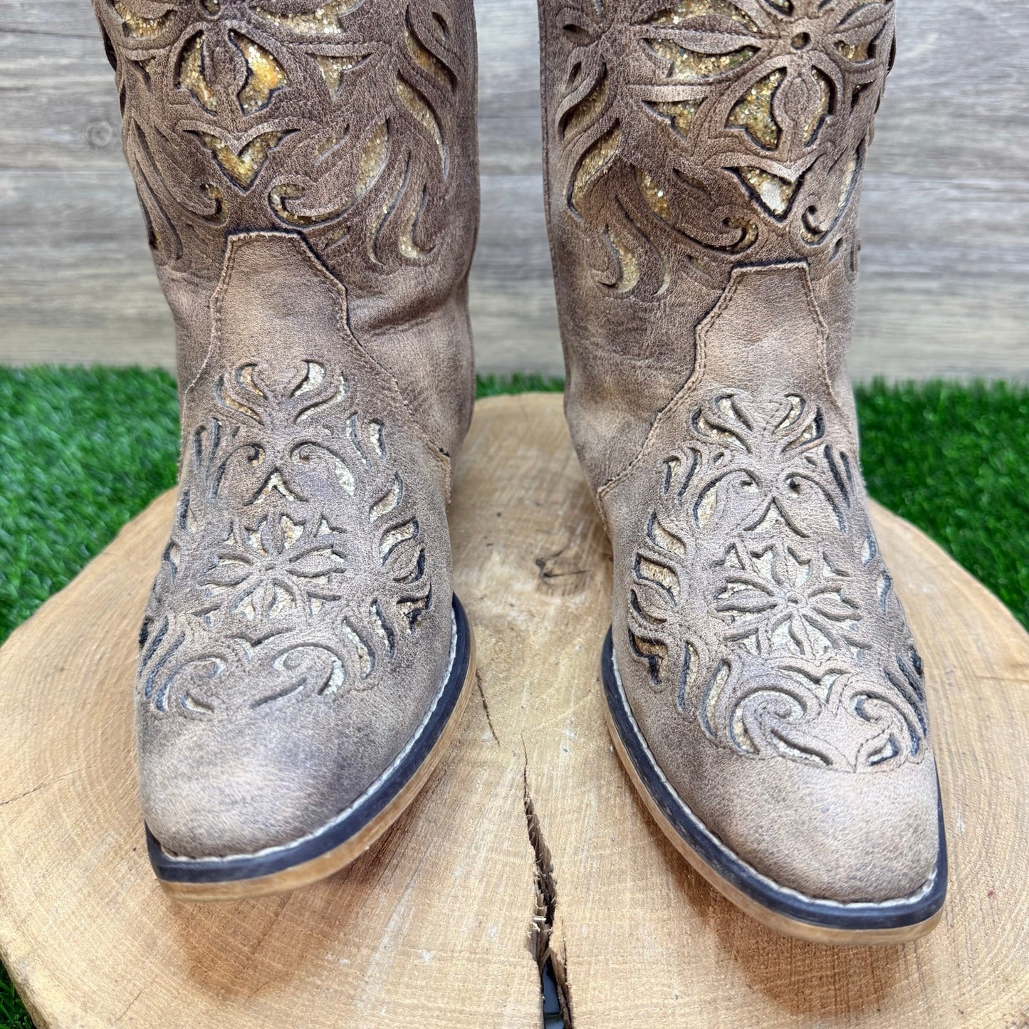 Roper Women - Size 8.5 - Distressed Tan Glitter Inlay Faux Leather Cowboy Boots 2851