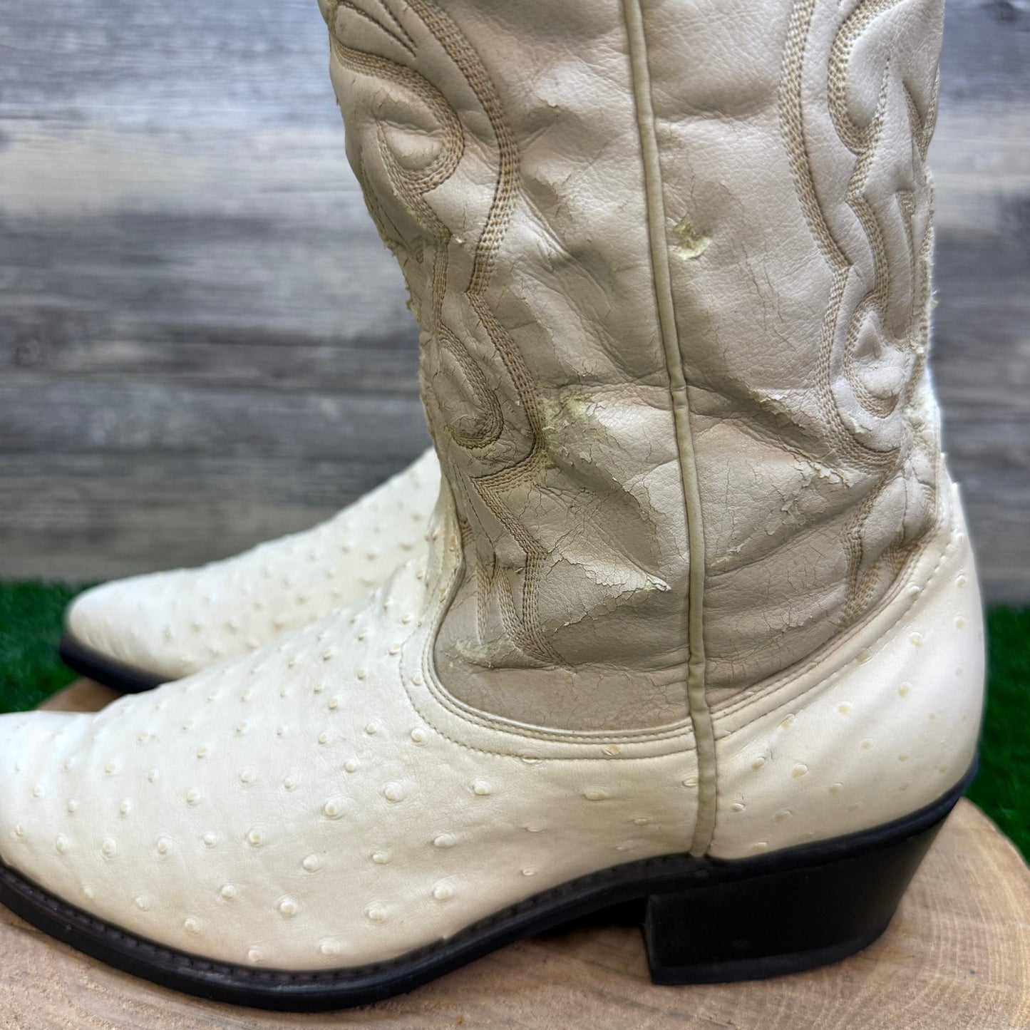 Acme Men - Size 9D - Vintage Cream Ostrich Western Cowboy Boots Style 4577