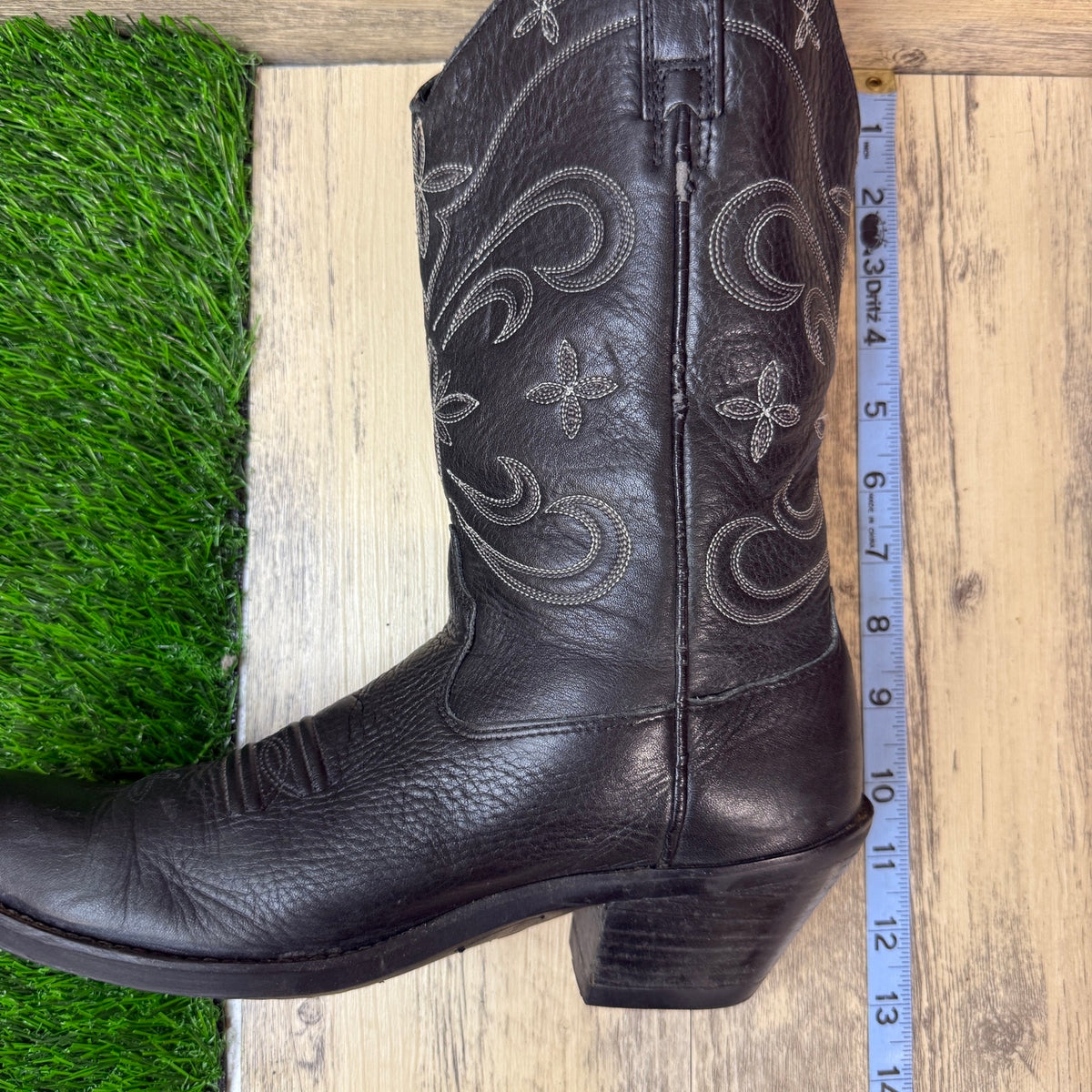 Ariat Women - Size 8.5B - Black Deertan Cowboy Boots Style 13670