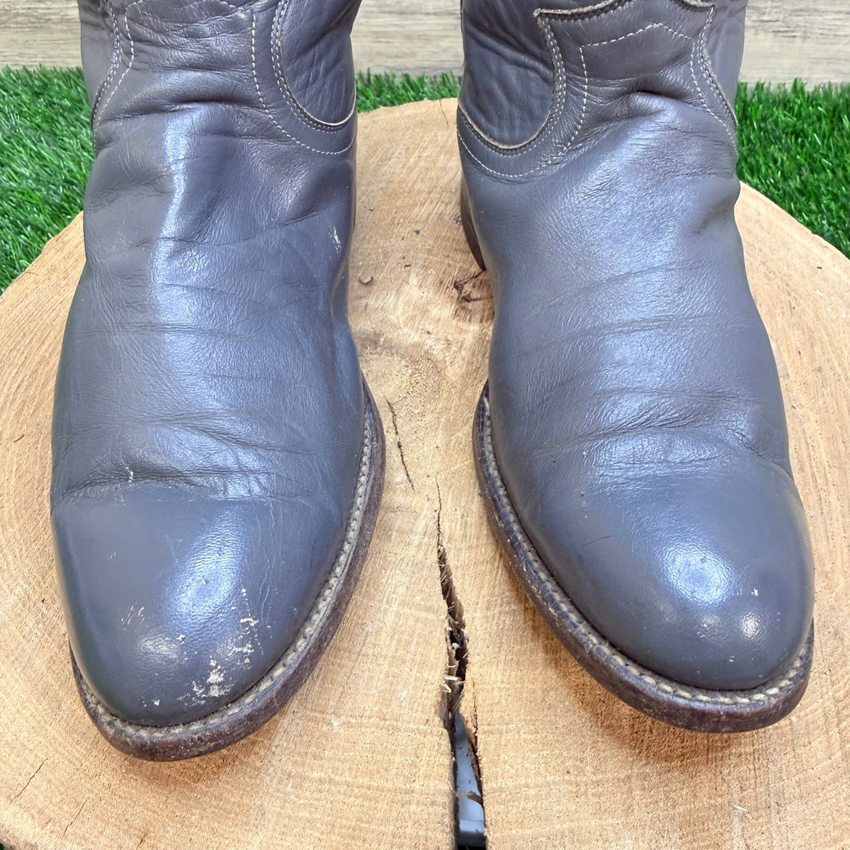 Justin Women - Size 6.5B - Gray Roper Cowboy Boots L3056