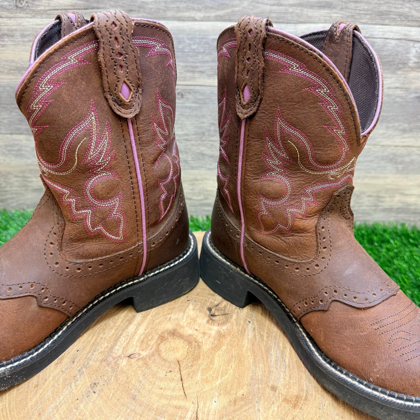 Justin Women - Size 6.5B - Brown / Pink Gypsy Round Toe Cowboy Boots L9903
