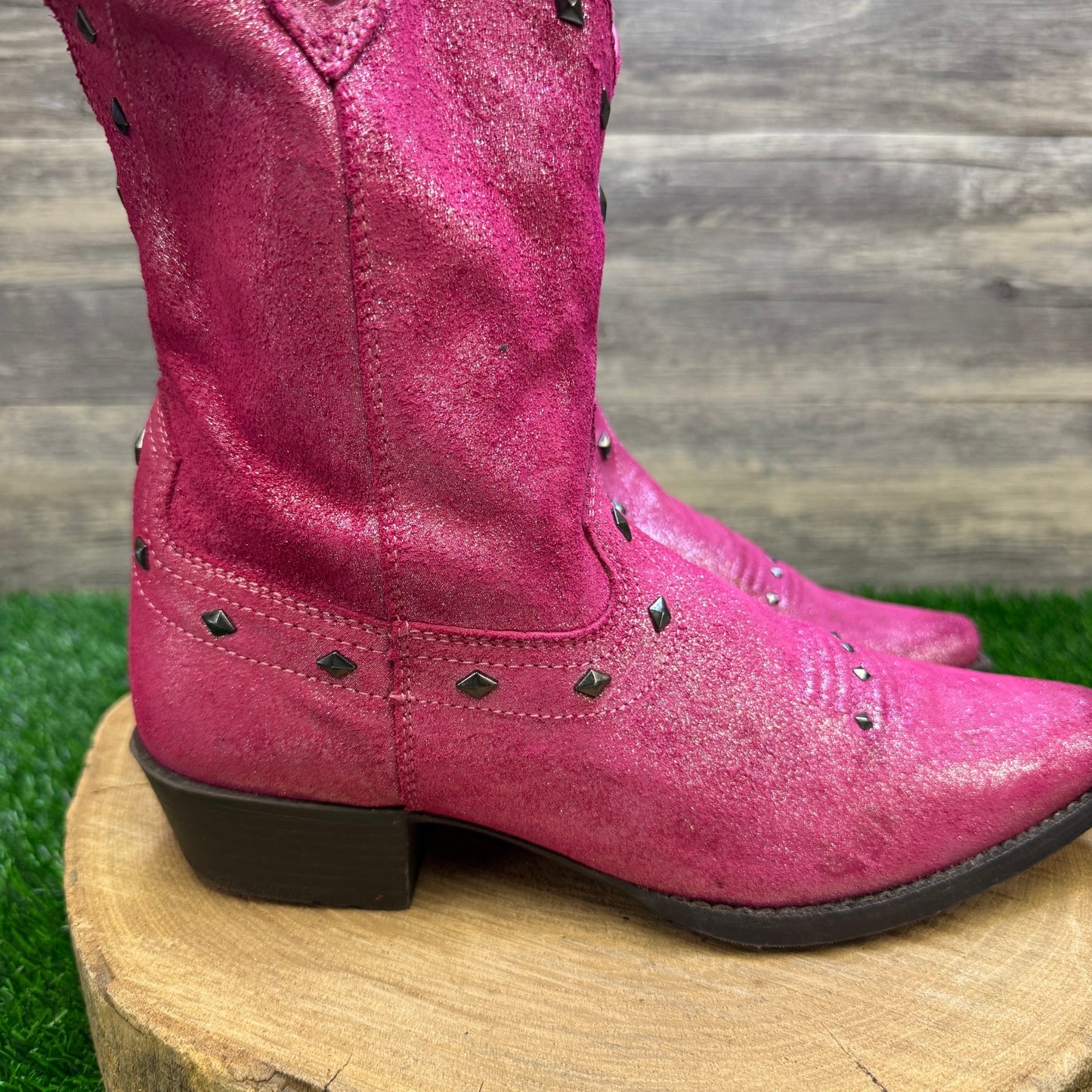 Ariat Youth - Size 6 - Pink Studded Snip Toe Cowboy Boots Style 10012798