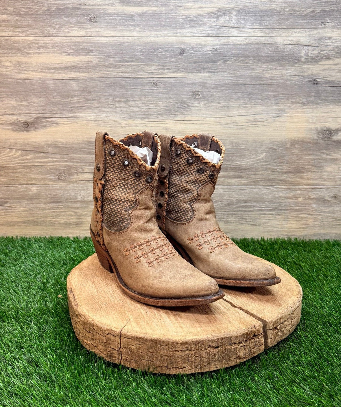 Liberty Black Women - Size 8.5 - Tan Whipstitch Ankle Boots LB711212