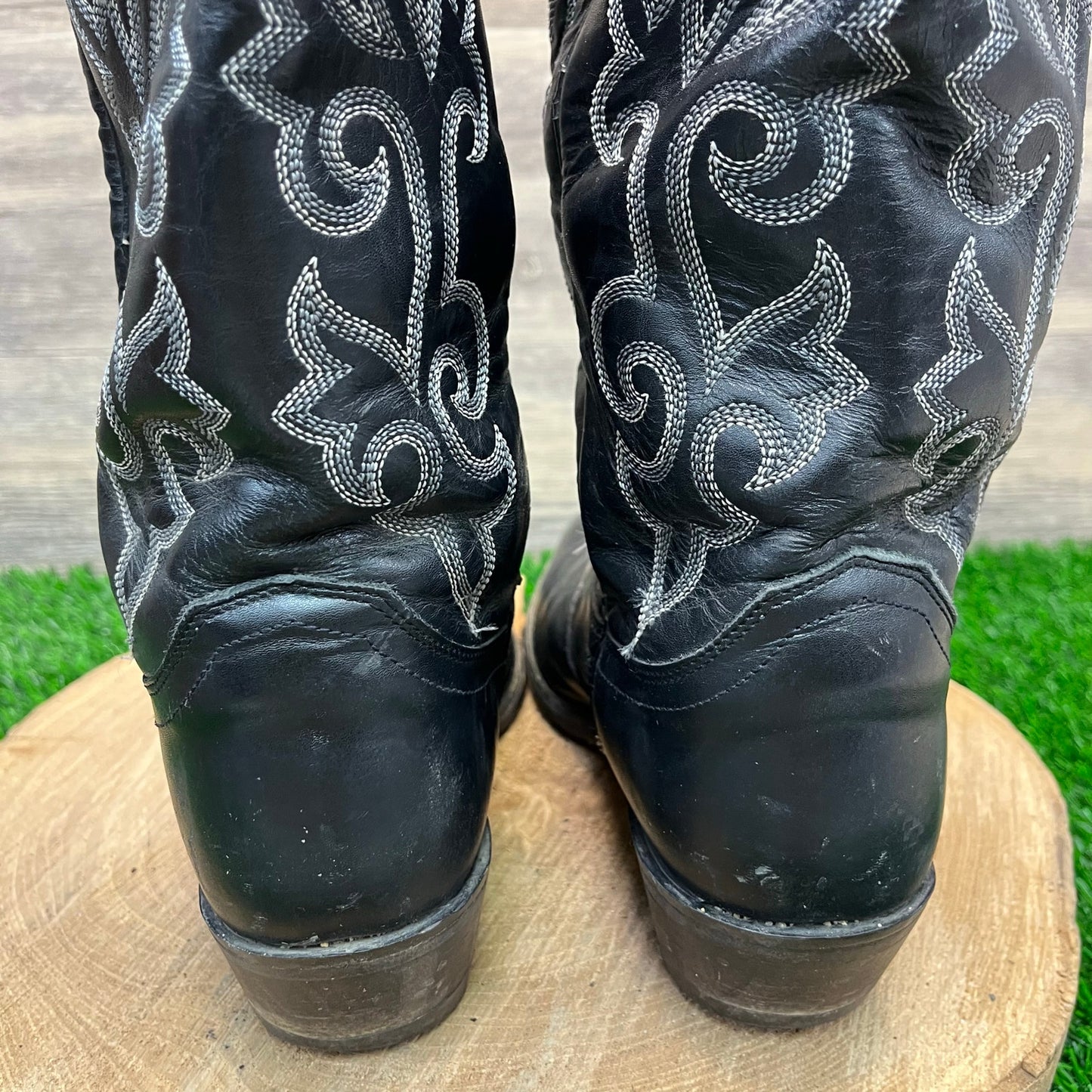 Justin Men - Size 7D - Black Cowboy Boots Style 1409