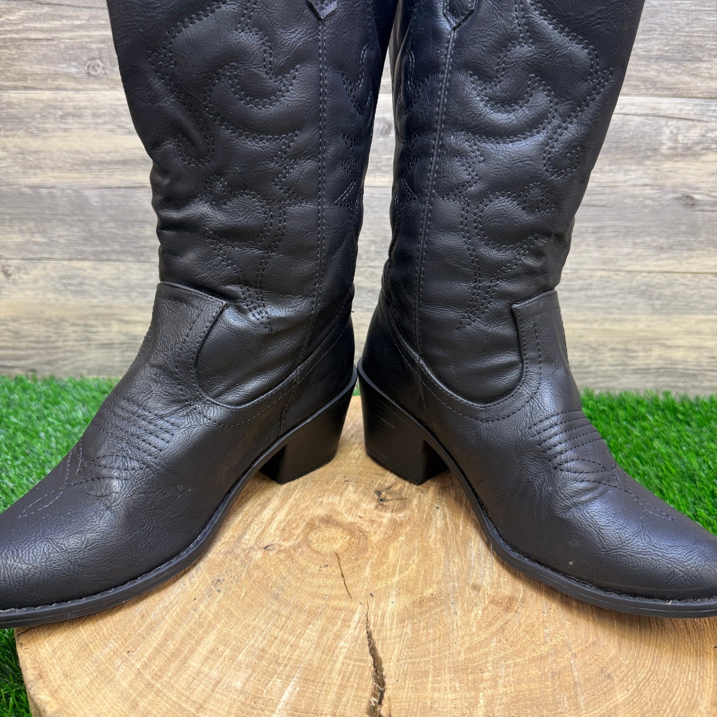 Charles Albert Women - Size 7 - Black Faux Leather Cowboy Boots