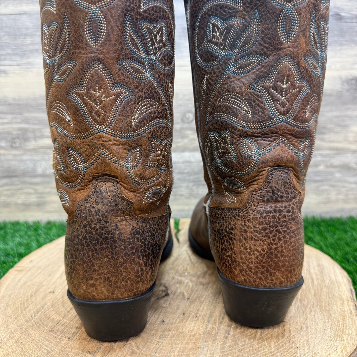 Ariat Women - Size 6B - Brown Heritage Cowboy Boots Style 10001017