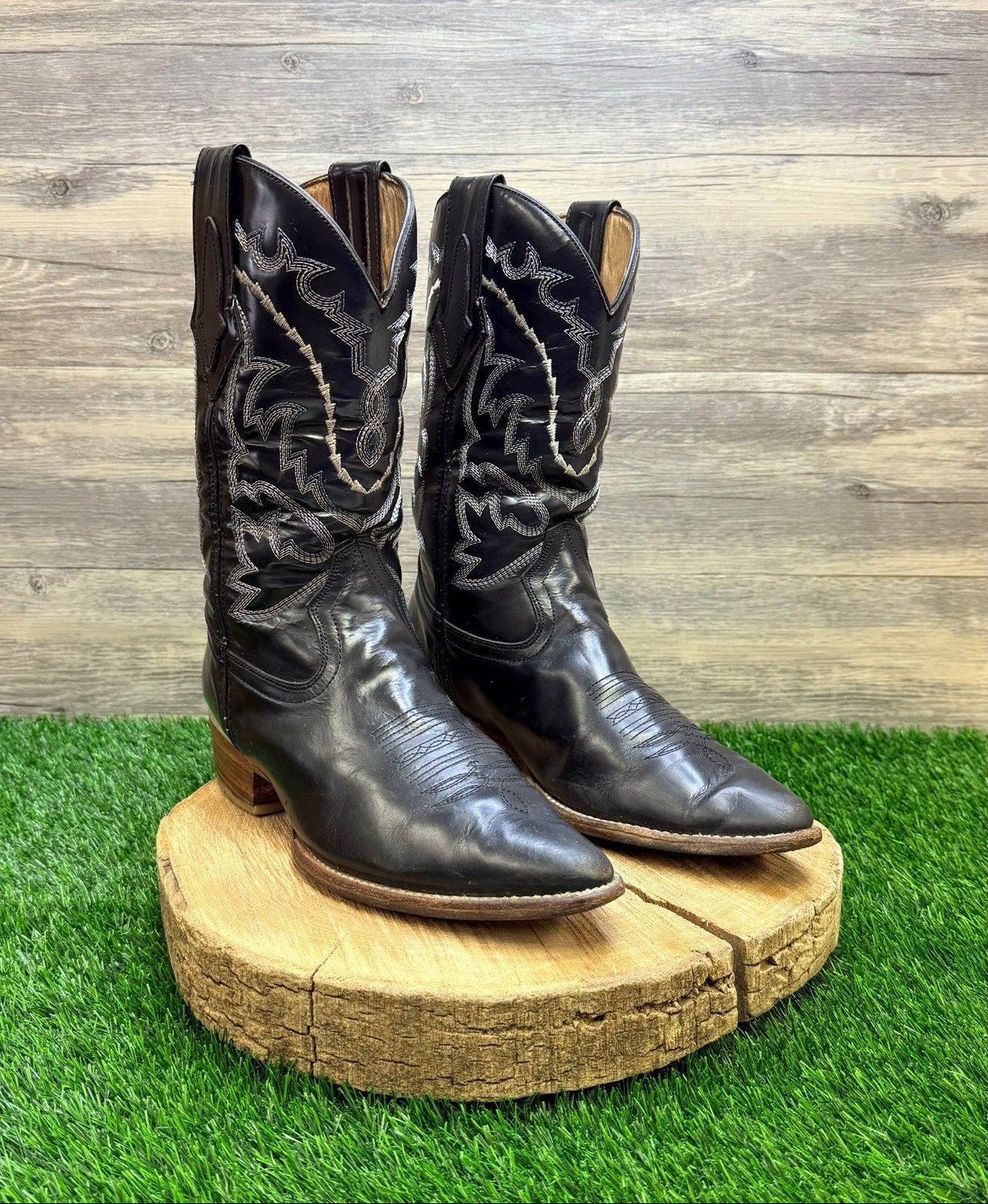 Sebastian’s Men - Size 9.5 - Black Cowboy Boots Made in Mexico