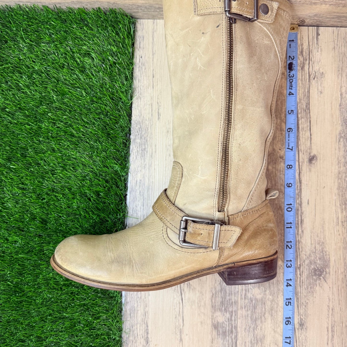 Gianni Bini Women - Size 9M - Sand Harness Buckle Zipper Moto Boots