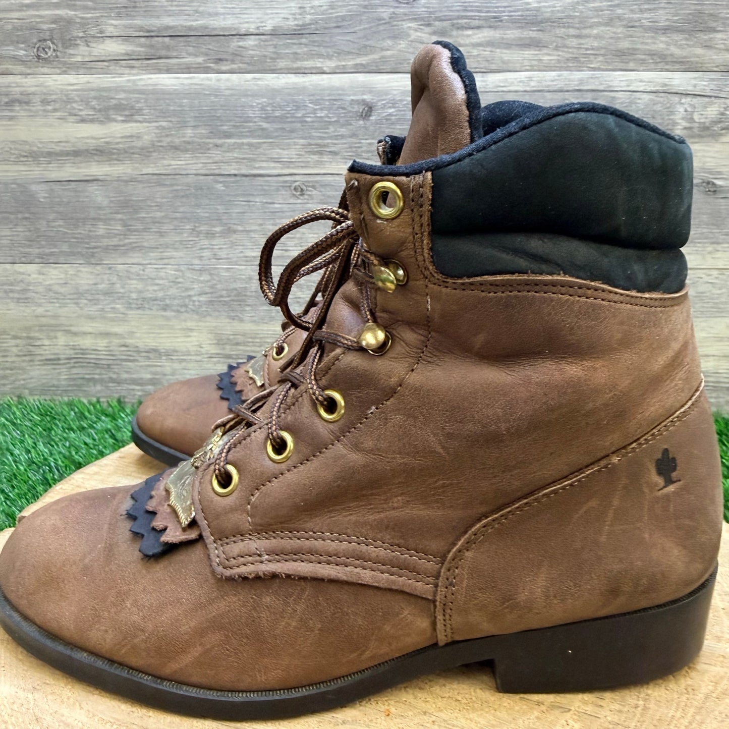 Laredo Women - Size 7M - Brown Lace Up Eagle Peformair Boots 74300