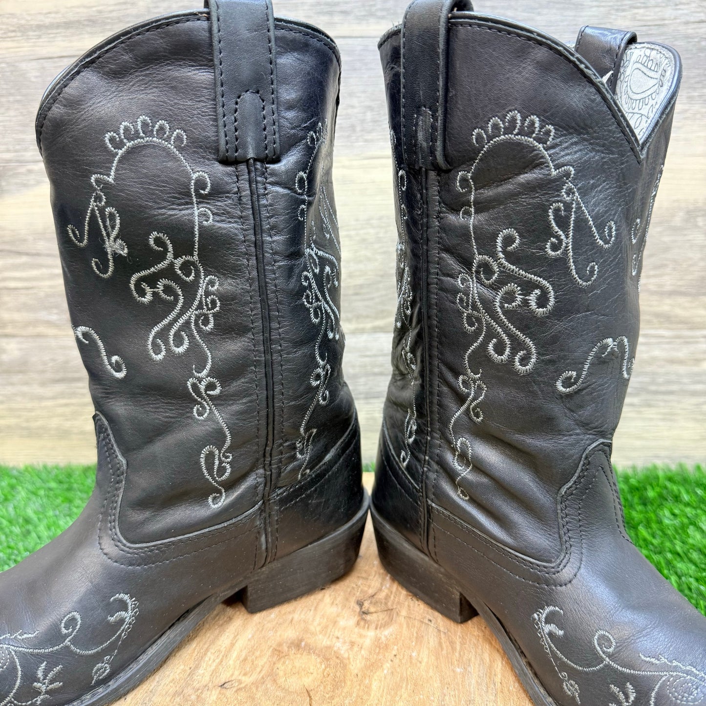 Smoky Mountain Youth - Size 4R - Black Soft Leather Snip Toe Cowboy Boots 3864Y