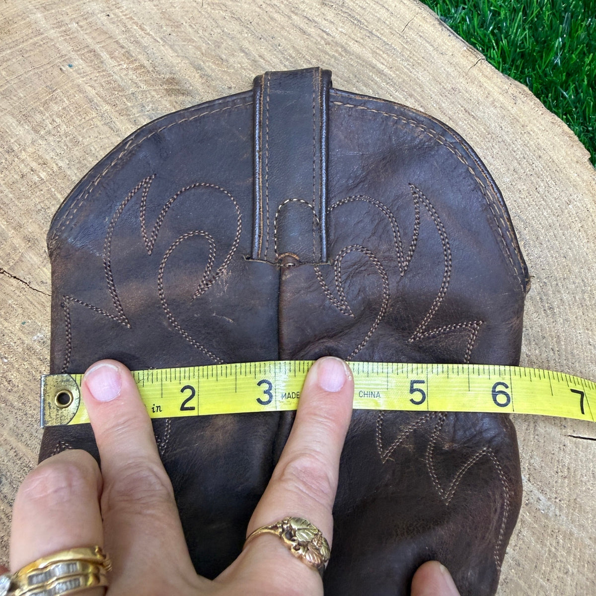 Durango Women - Size 7.5M - Chocolate Slouch Toe Plate Cowboy Boots 19070