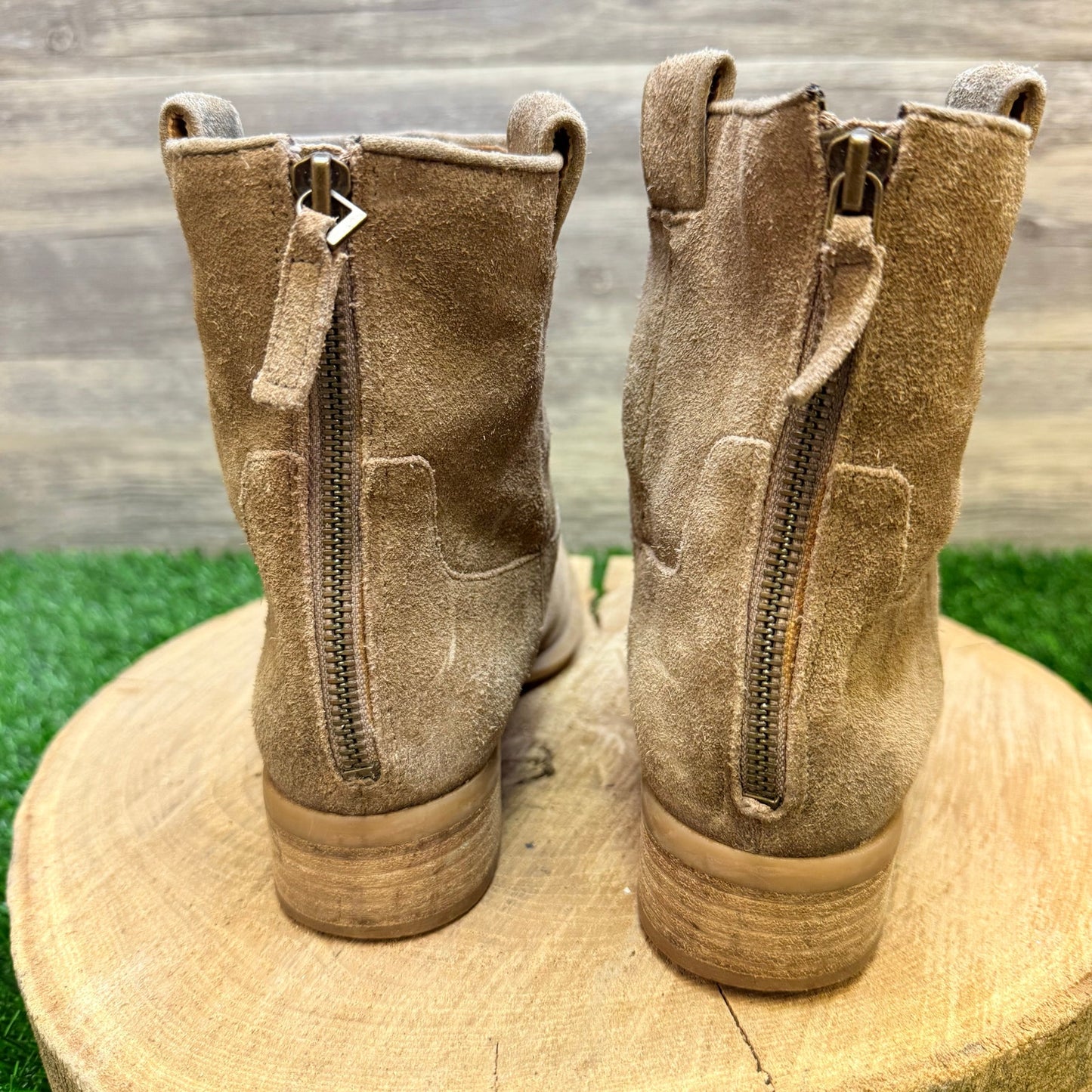 Nine West Women - Size 8M - Tan Suede Ankle Zipper Boots NW Jareth