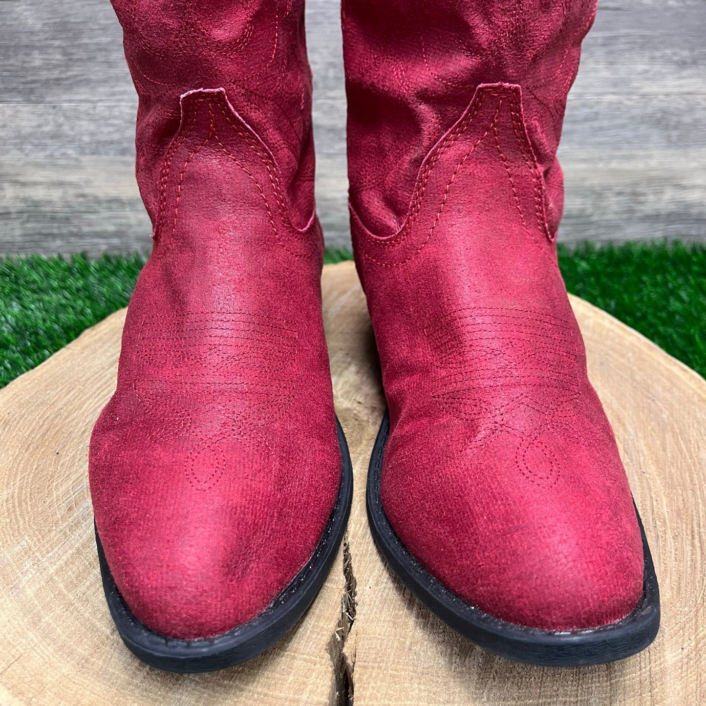Rampage Women - Size 8M - Red Soft Faux Leather Cowboy Boots Style Walden