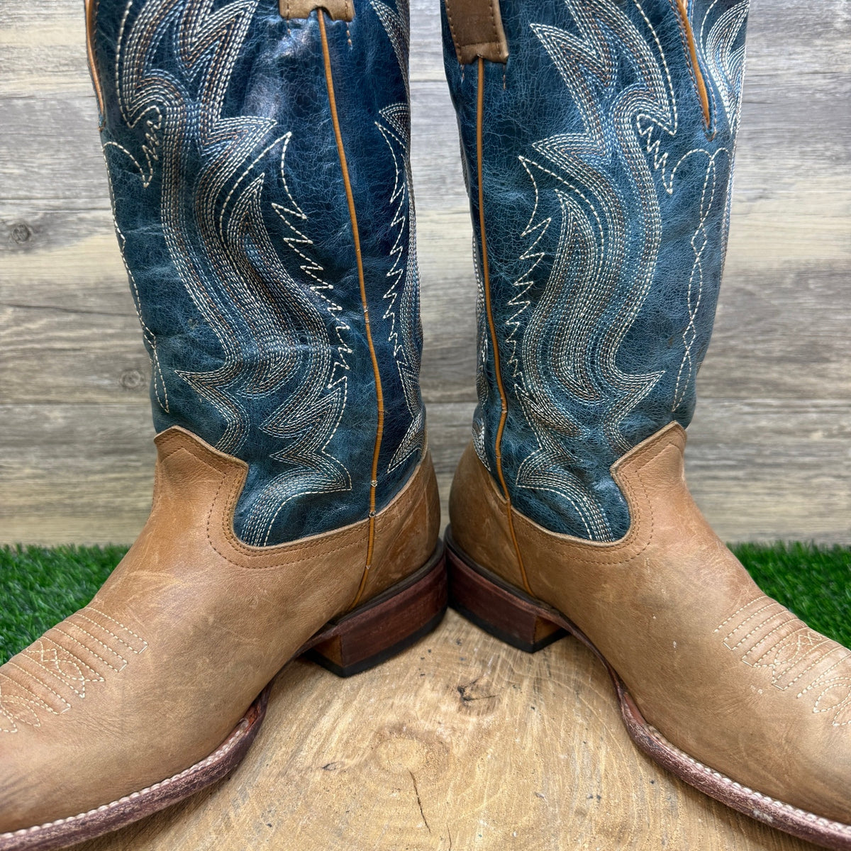JB Dillon Men - Size 12B - Tan/Blue Flame Square Toe Cowboy Boots Style JBR2111