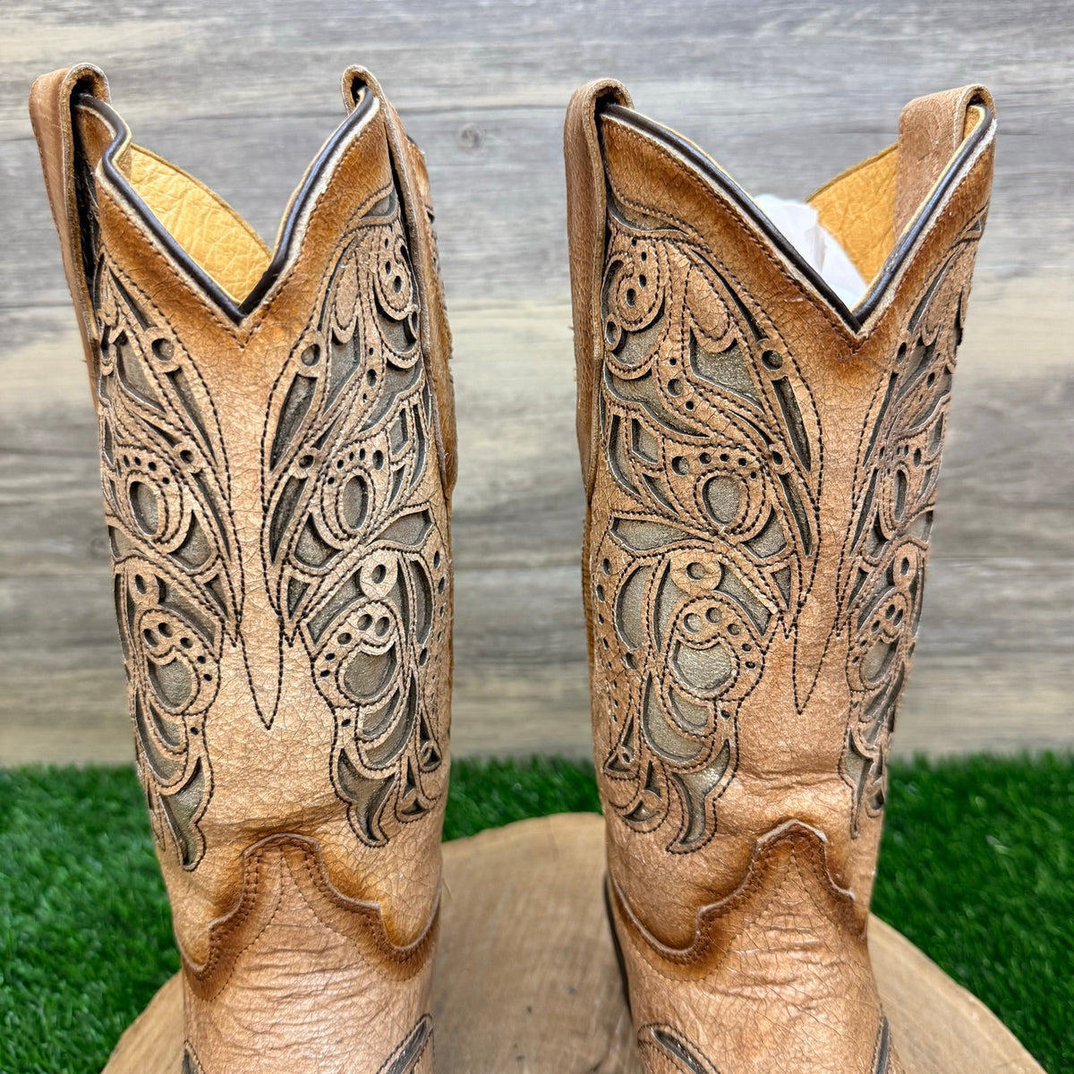 Corral Teen Youth - Size 5 - Beige / Gold Inlay Western Cowboy Boots 0080