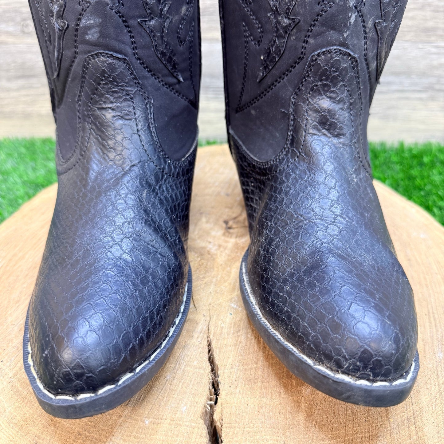 Shoe Show Youth - Size 5M - Black Faux Print Leather Cowboy Boots 430036