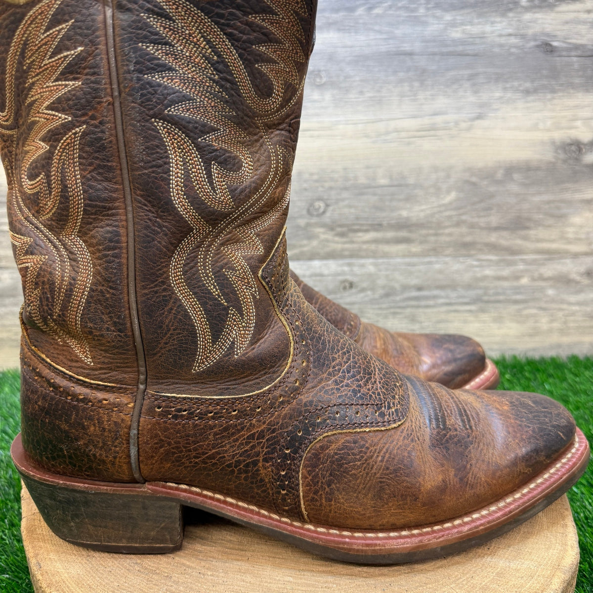 Ariat Men - Size 10.5EE - Brown Rough Stock Square Toe Cowboy Boots 10002227